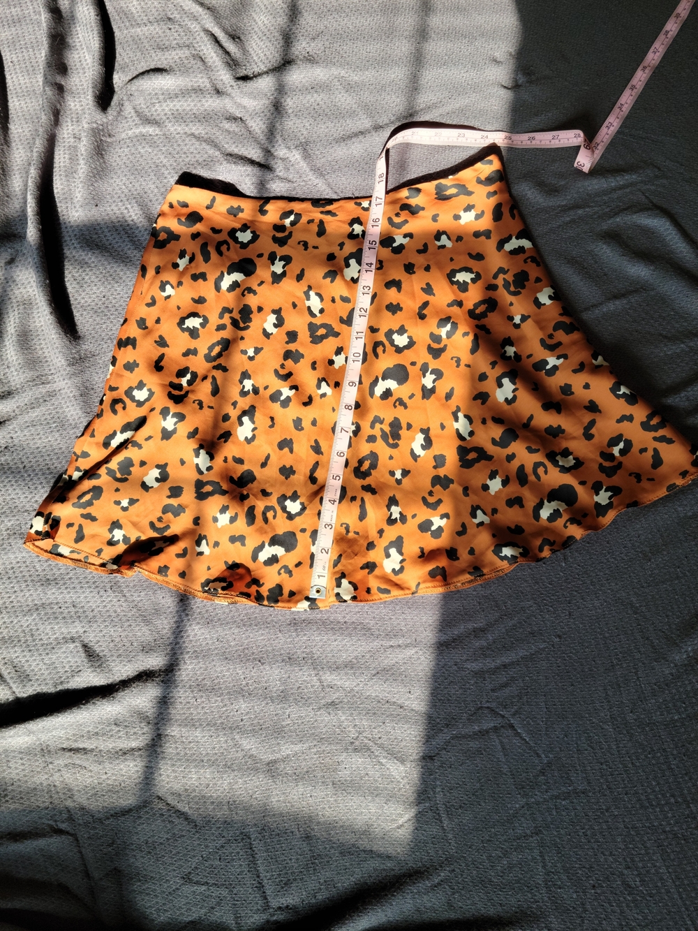 Urban Outfitters Leopard Print Flowy Mini Skirt - Picture 5 of 8